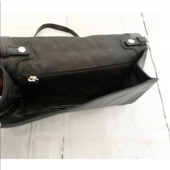 Michael Kors Black Hamilton Whipped Leather Handbag - Picture 7 of 10